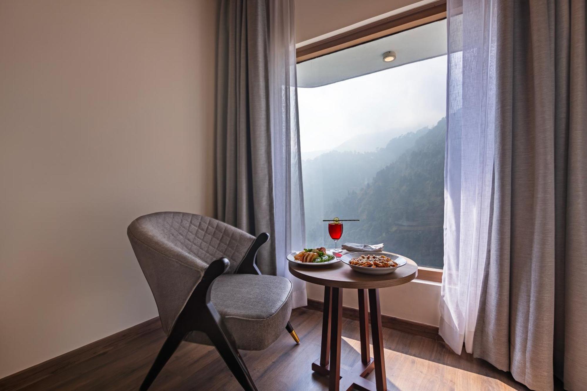 Sterling Nainital Hotell Exteriör bild